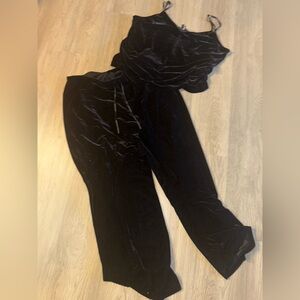 Elegant Black Velvet‎ Pajama Set